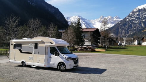 Ahörnchen  – Fully equipped, self-sufficient, stationary climate