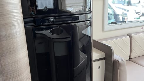 The Roamer – 6p McLouis integrated uit 2021