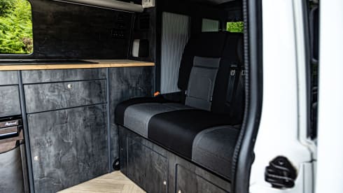 COOPER THE CAMPER – 2016 Volkswagen Camper