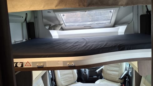 4p Benimar semi-integrated uit 2023