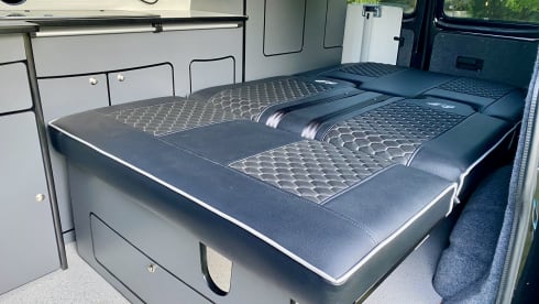 Camperino  – VW Campervan T28 Pop, 4 Berth