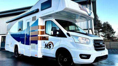 Connor the Commander – New 2024 large motorhome