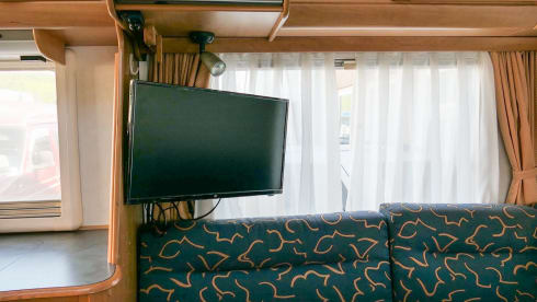Hymer rondzit – Luxury Hymer B534 integral
