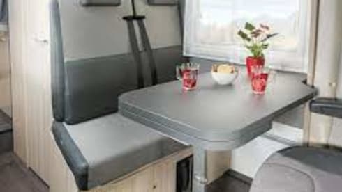 Langkofel – 4p Sun Living semi-integrated from 2023