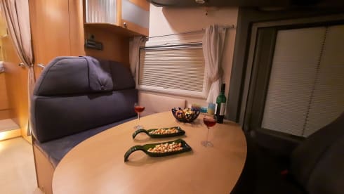 Freedom, joy ... with this luxurious and surprisingly easy to drive Adria