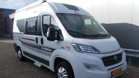 2p Adria twin 540 SPT e bike carrier