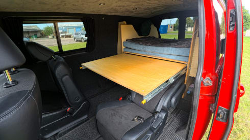Poppy – 4 berth Volkswagen campervan from 2011
