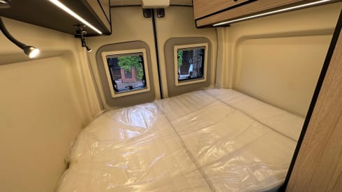 Nr. 1 – Van 238 / schönes Kastenwagen mit Automatikgetriebe