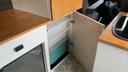 Atmospheric bus camper