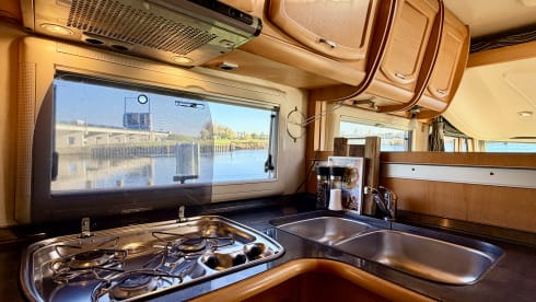 BasCar – Mercedes-Benz - Frankia Comfortclass - Automatik - Vollausstattung