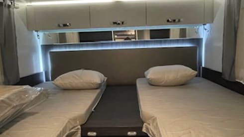 Ons huisje op wielen – 5p Benimar semi-integrated from 2019