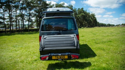 Rooby Doo – Luxury High Specification Family VW T6.1 4 Berth Campervan