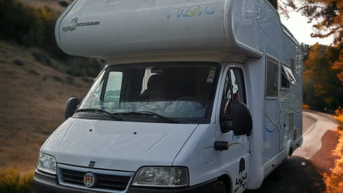 Camper Family Adventure  – Attic Camper, Pilote, Super-equipped, Air Conditioning