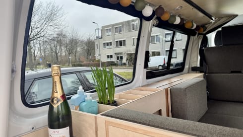 Ventje_CamperBuddy 2 – Ventje_Camper-Luxe VW T5 automaat - NIEUW!  