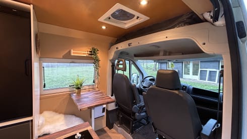 Roadturtle – Bus camper Peugeot for the ultimate holiday