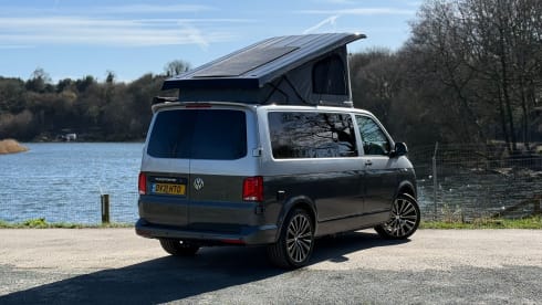 HTO – 4 berth Volkswagen campervan from 2021