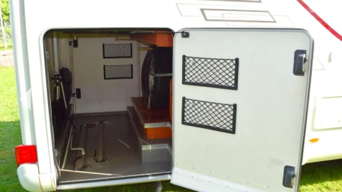 4p Hymer integrated from 2011