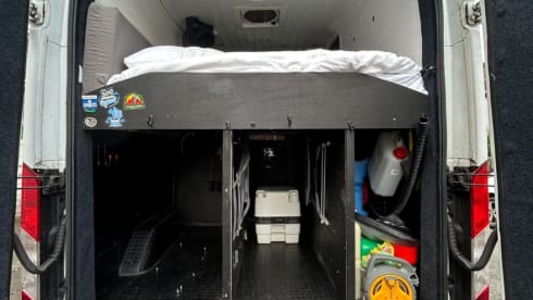 Harriet – Harriet, spacious camper in East London
