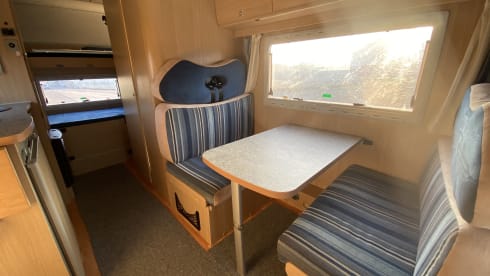 Mobilvetta Camper Attic 6 seats from 2007