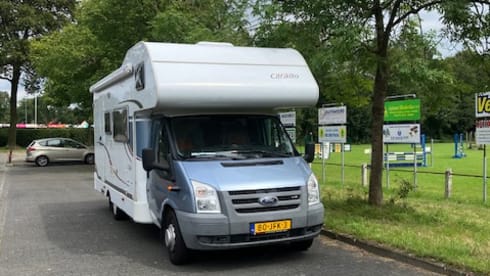 6p Ford alcove uit 2009