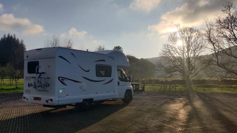 Family Fiat Bessacarr  5berth/5belt Motorhome Hire