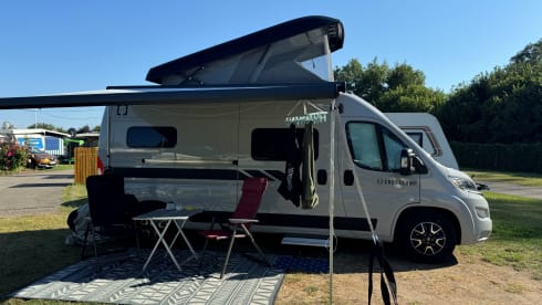 "graue Maus" – Crosscamp Camper Van Full 600 AD