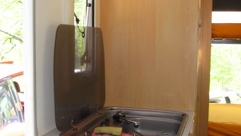 Woelcke Tikro - Ultra Compact, Versatile and Self Sufficient