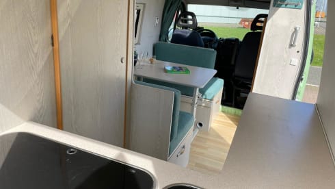 Possl bus camper with many free extras