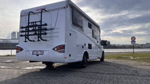 4p Dethleffs semi-integrated from 2015