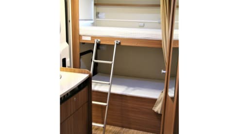 Hymer Carado A461 – Almost new family camper - 6 persons