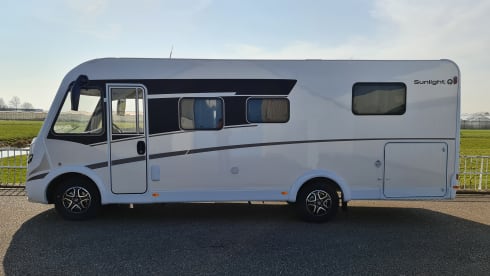 Sunlight i69L (A) adventure with automatic year 2022