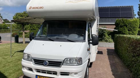 Visma Voiture – Cozy camper with bunk bed