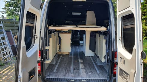 Sprinter VIP Camperbus – Luxus-VIP-Sprinter