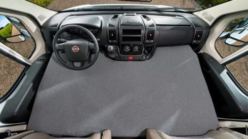 Antonio – Längsschläfer für 2 Erwachsene und bis zu 2 Kinder