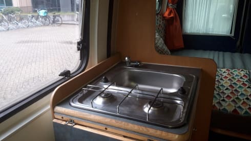 Compact fine Pössl bus factory construction with shower