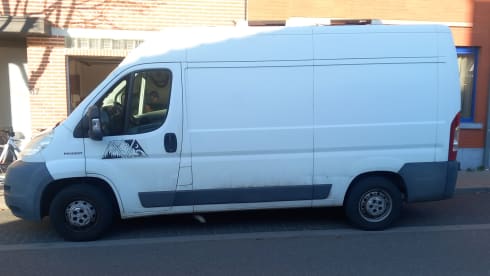 Silvester – Peugeot camperbus uit 2007