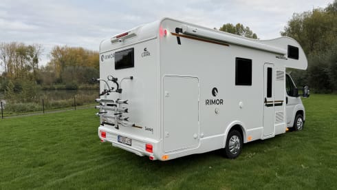 Queen K – 6p Rimor alcove from 2026