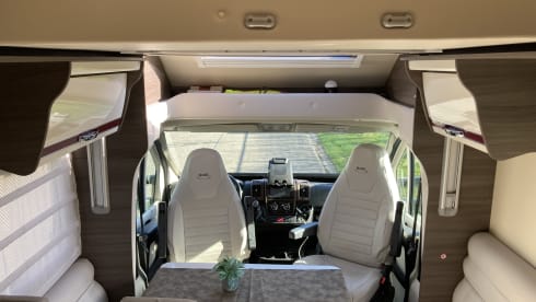 4p McLouis semi-integrated from 2017