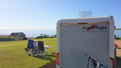 Camper Evenement – Carthago Compactline 143 Integrated