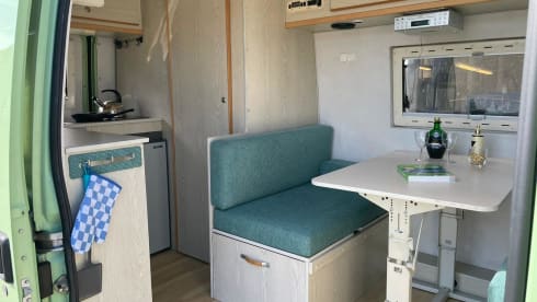 Possl bus camper with many free extras