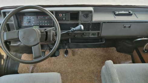 ELNAGH – Motorhome of Freedom