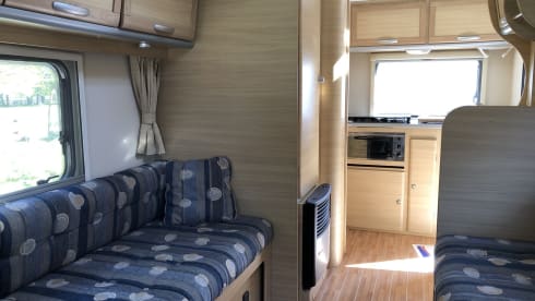 Freddie – 2 berth Roller Team 