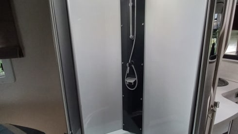 4p Challenger semi-integrated uit 2017