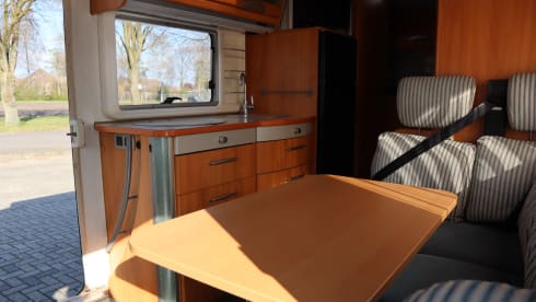 4p Hymer integrated from 2004
