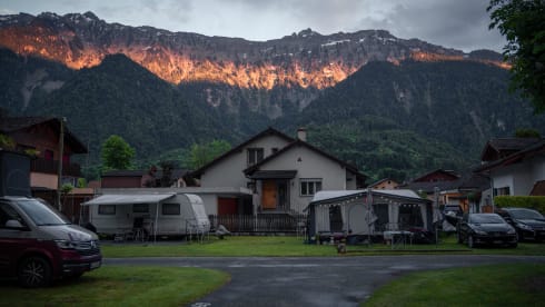 Clyde – Clyde – The stylish one for big dreams