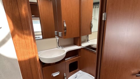 4-person comfortable Hymer