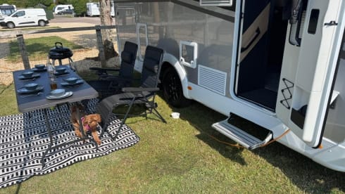 Sunlight T680 Adventure Edition - 4 berth semi-integrated Motorhome (2025)