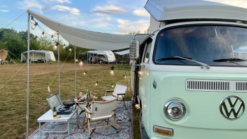 Joop – Volkswagen T2A Westfalia campervan from 1969