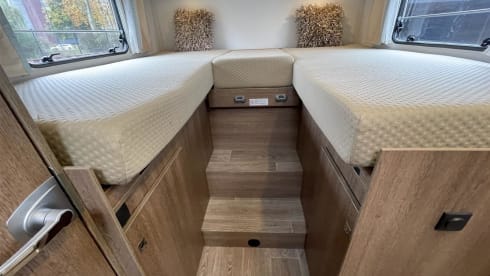 James – ⭐⭐⭐⭐⭐ Luxury Detleffs with very large beds & lots of comfort