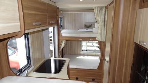 Super – Nice spacious camper for 6 people